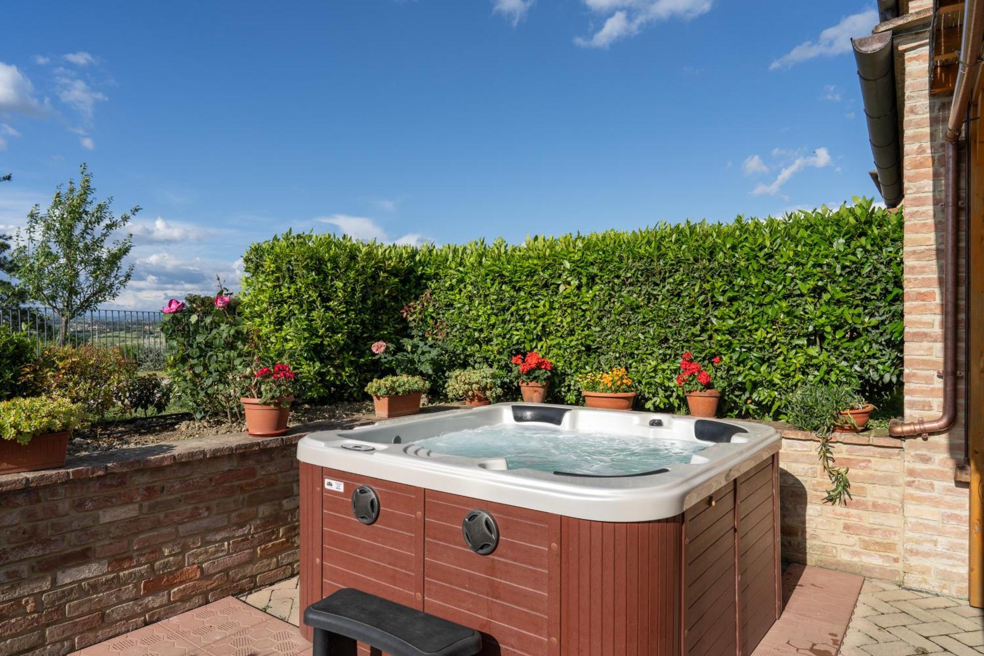 La Capanna Di Elfo Luxury Villa View Siena Zewnętrze zdjęcie