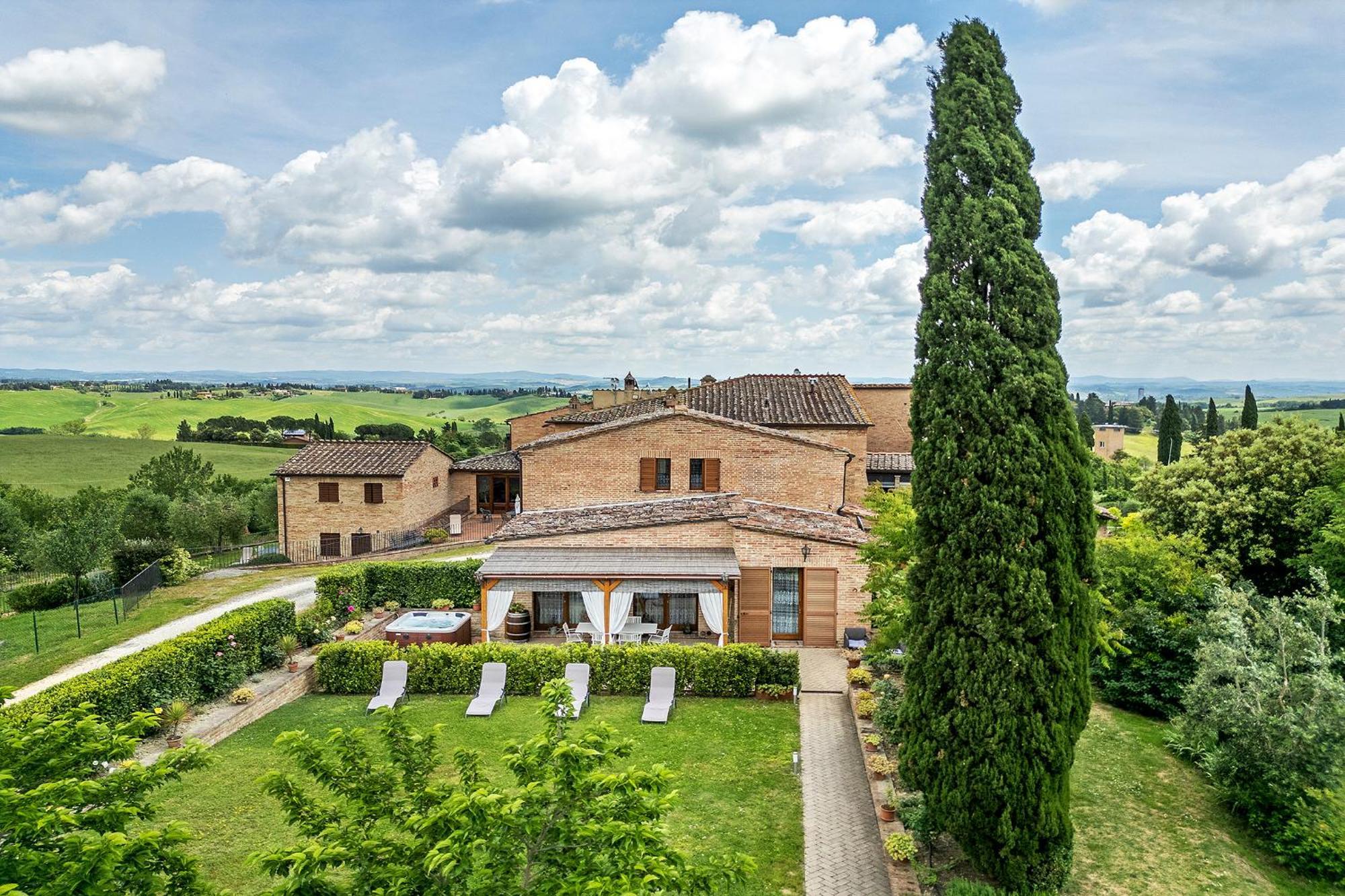 La Capanna Di Elfo Luxury Villa View Siena Zewnętrze zdjęcie